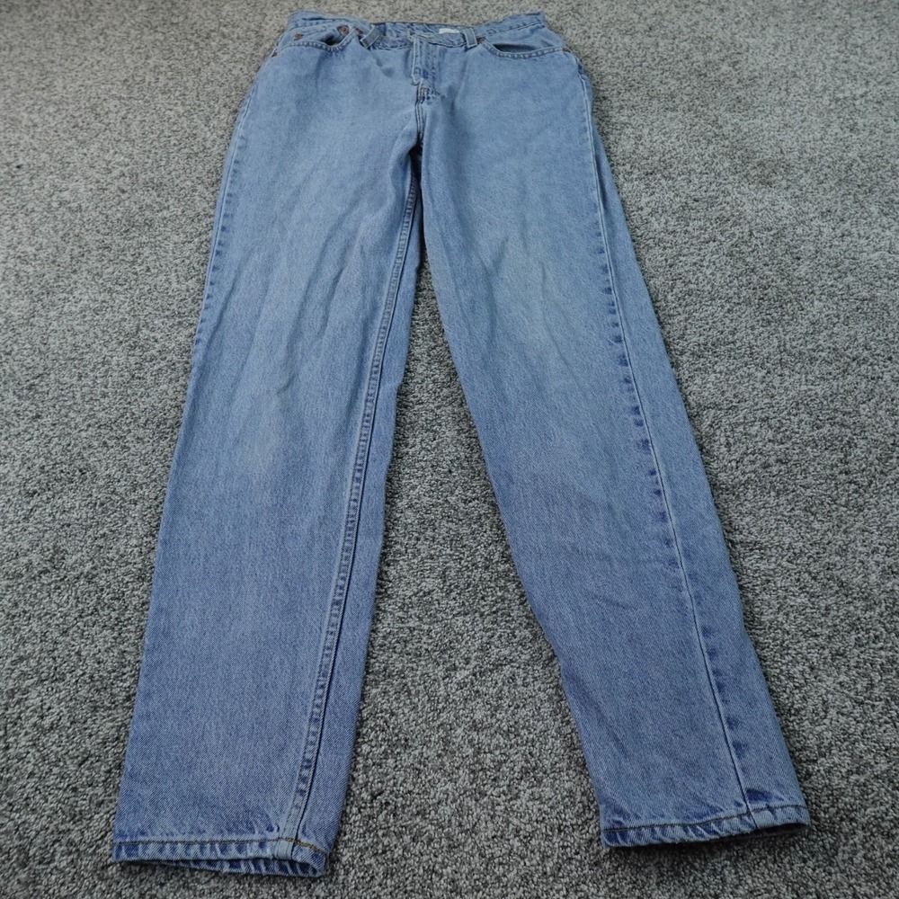 VTG Levis Jeans Womens 14 Light Blue Denim Pants 521 Tapered Fit Leg USA 90s Mom